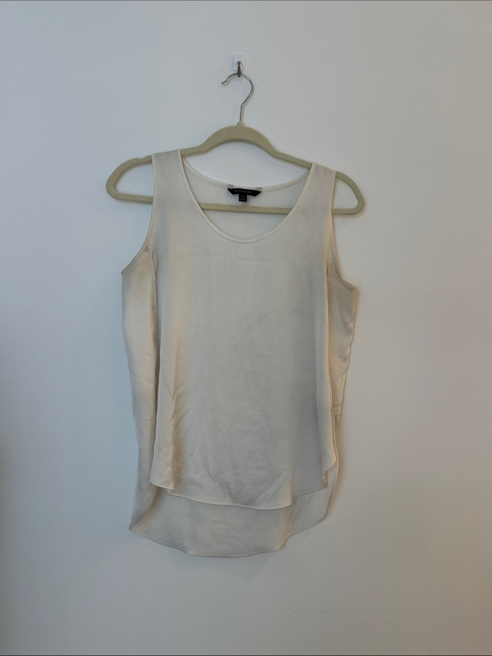 Banana Republic Ivory Satin Scoop Neck Camisole